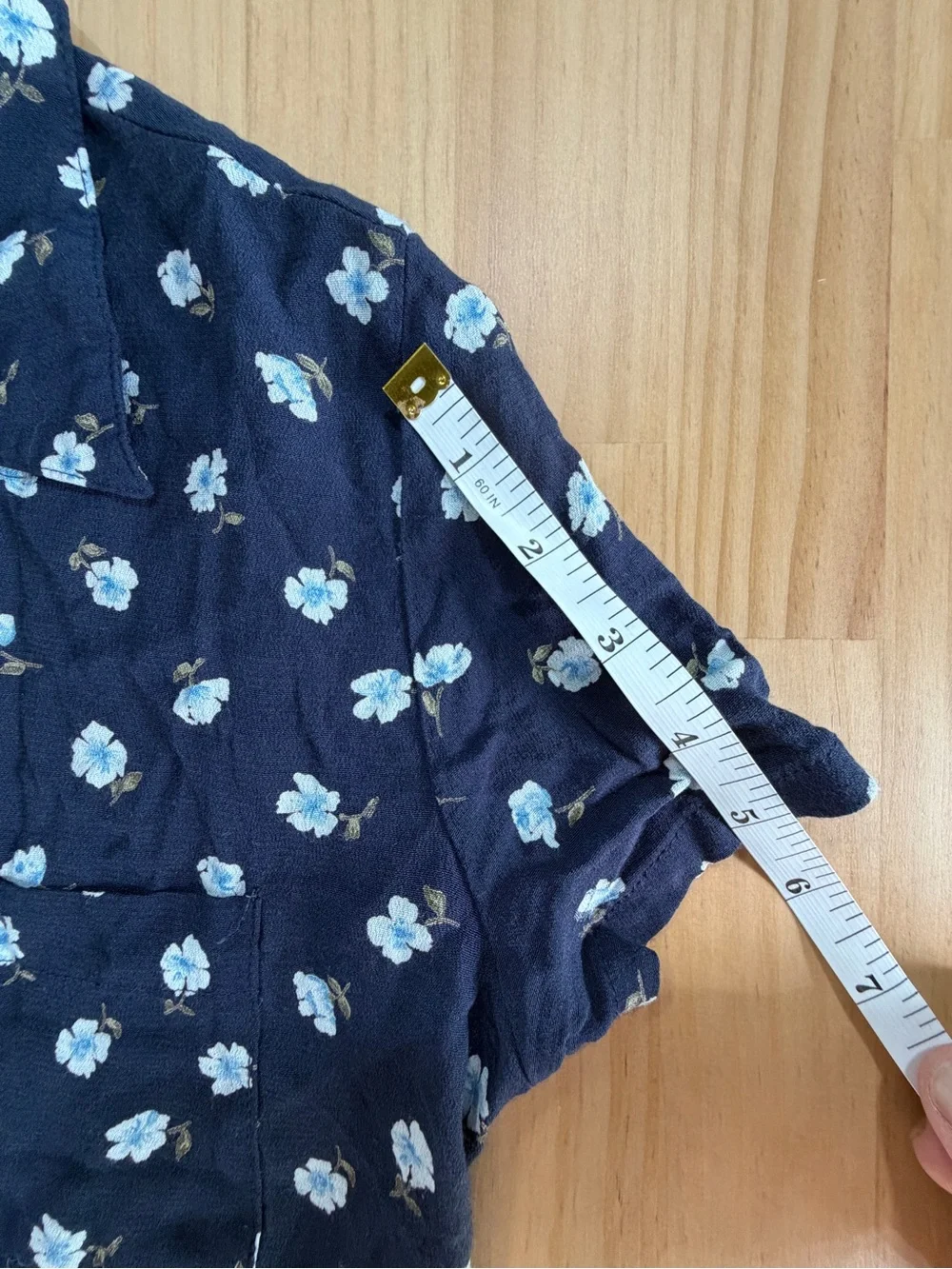Old Navy Navy Dress with White and Light Blue Floral Print B12